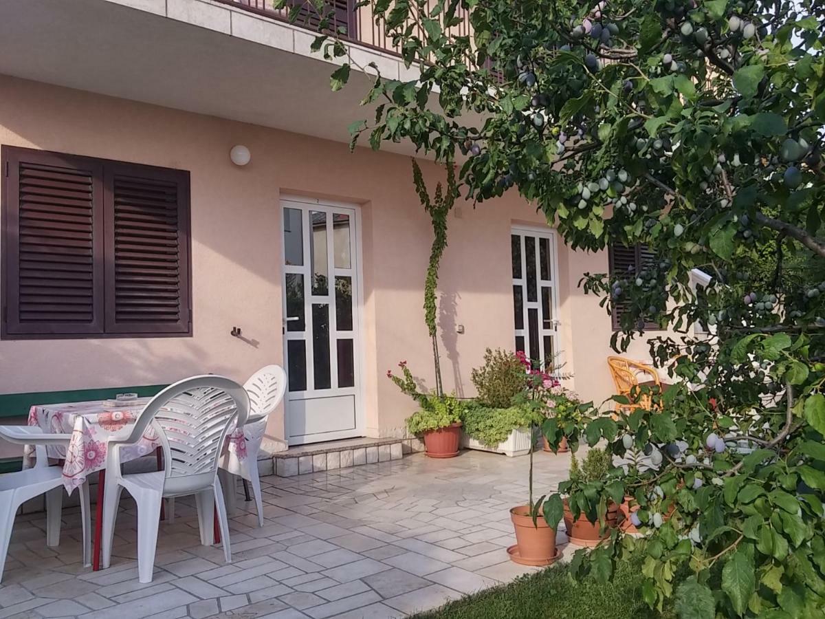 Apartments Katarina Novi Vinodolski Exterior foto